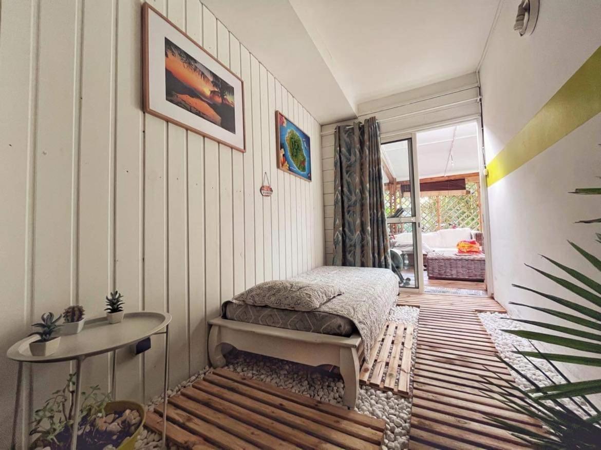 Le Nid D'Amour Avec Sa Piscine Et Jacuzzi Chauffes Saint-Joseph Extérieur photo